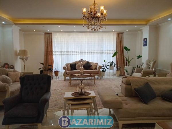 فروش آپارتمان تک واحدی 179 متر در خیابان آزادگان ارومیه