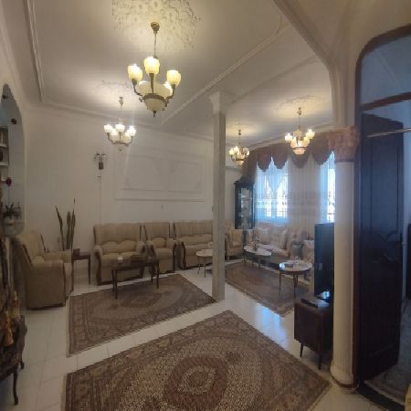 فروش منزل مسکونی 2 طبقه 240 متر در خیابان بهداری ارومیه