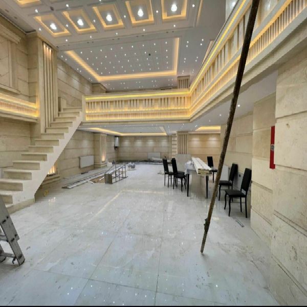 فروش مغازه لوکس 200 متر بر خیابان سعدی ارومیه