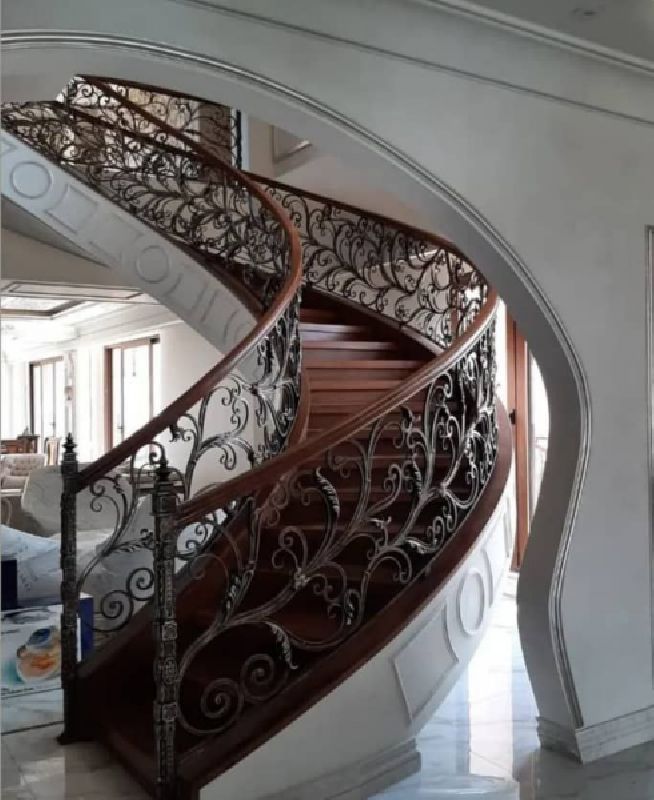 ساخت نرده های لوکس آلمینیومی و فرفروژه و پله گرد در ارومیه مهندس فرشاد رسولی