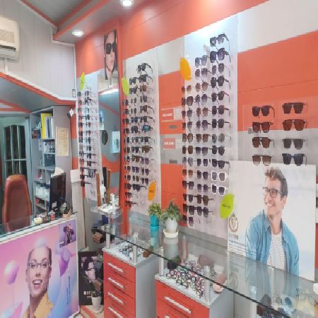 طیب محمدزاده خیام شمالی عینک چشمک