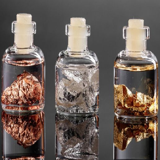 اسانس با رایحه پلاتین 10 ده کیلویی PLATINIUM پیرامید تجارت ارومیه