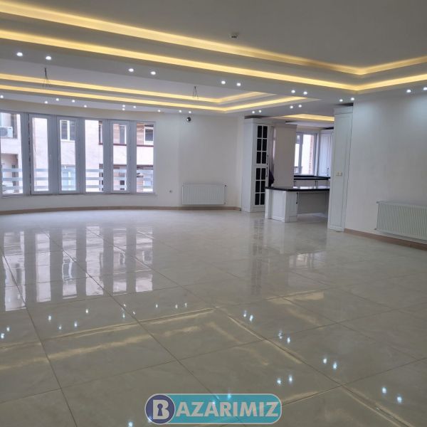 اجاره آپارتمان لوکس 250 متر در خیابان کهرم ارومیه