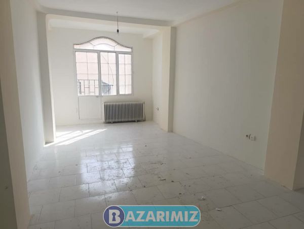 اجاره آپارتمان 73 متر مجتمع مروارید خیابان دانشکده در ارومیه