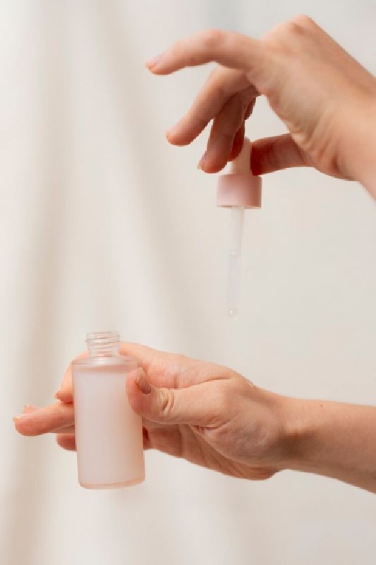 اسانس آدامس ویژه موم و موبر بدن شرکت پیرامید تجارت ارومیه