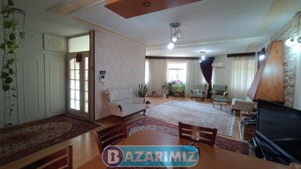 اجاره منزل مسکونی دربست 220 متر در خیابان برق ارومیه