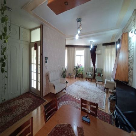 اجاره منزل مسکونی دربست 220 متر در خیابان برق ارومیه