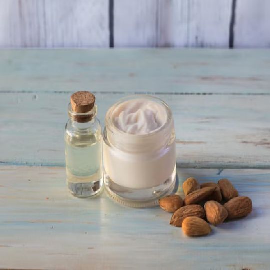 اسانس وازلین شیرین و آجیلی SWEET NUTTY پیرامید تجارت ارومیه