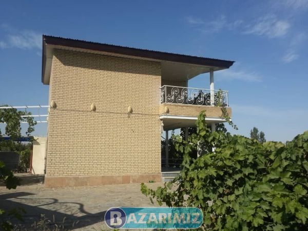 فروش ویلا باغ 2200 متر در جاده امامزاده (یاشیل یولی) ارومیه