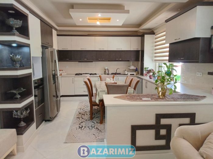 فروش آپارتمان تک واحدی 179 متر در خیابان آزادگان ارومیه