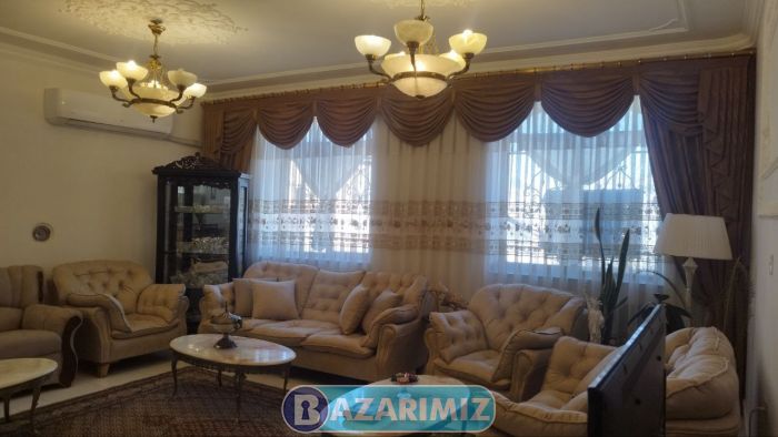 فروش منزل مسکونی 2 طبقه 240 متر در خیابان بهداری ارومیه