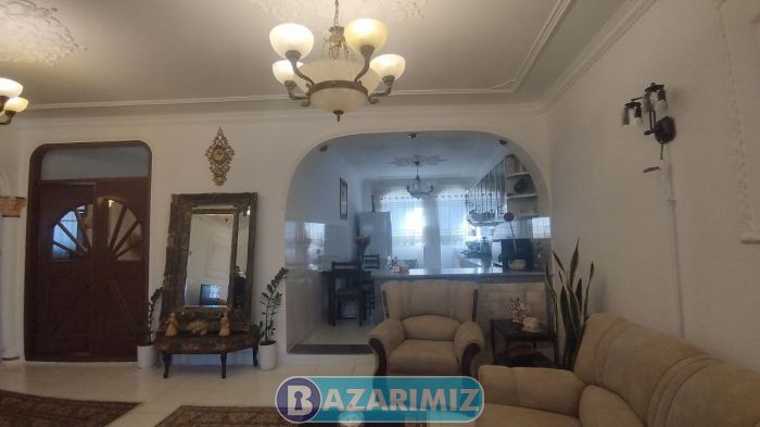 فروش منزل مسکونی 2 طبقه 240 متر در خیابان بهداری ارومیه